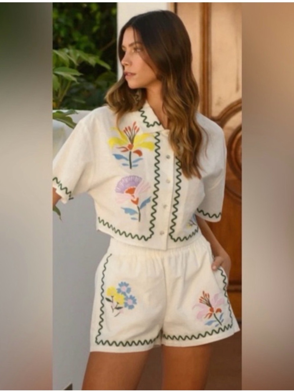 Amable White Floral Embroidered Set L